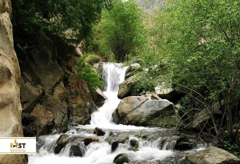 Gorineh Waterfall