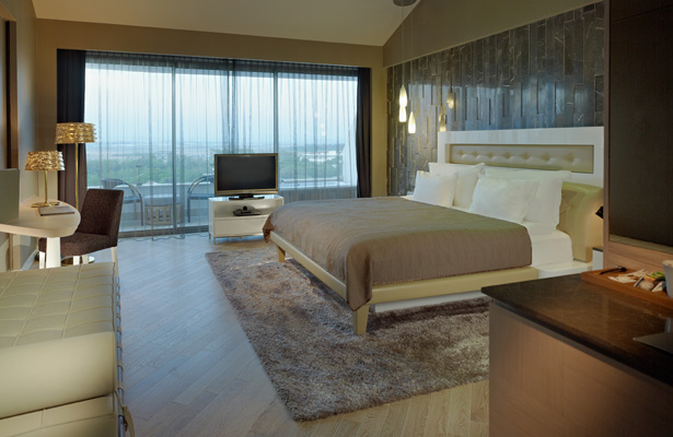 maxx_royal_resort_belek_turkey_bedroom5