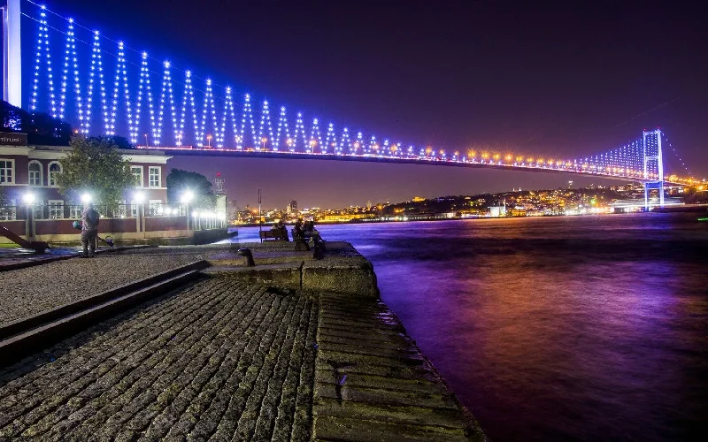 دیدن پل بسفر