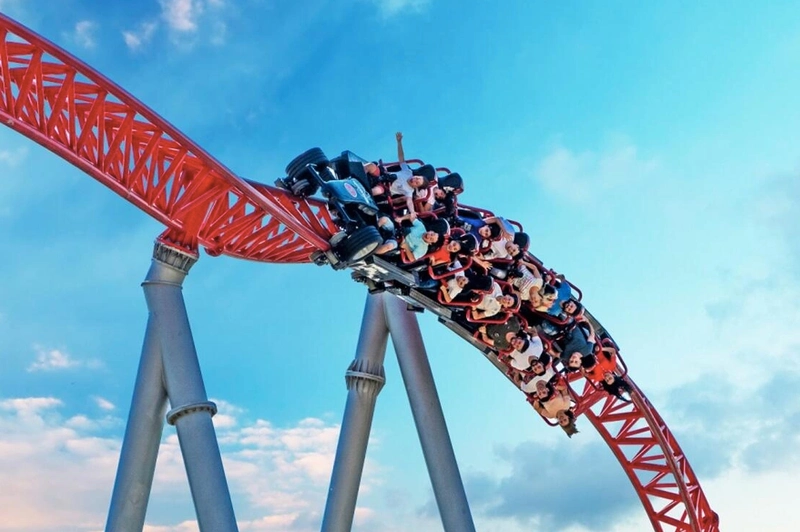 اوج سرعت در ترن هوایی نفسگیر