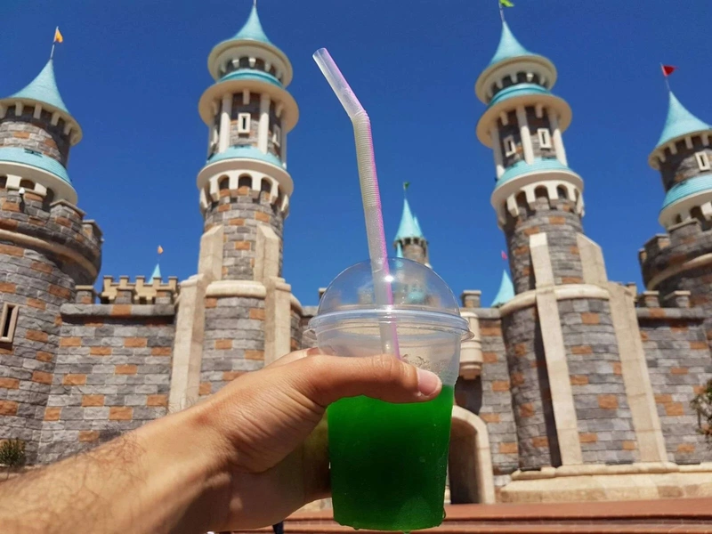 هزینه بالای خوراکی و نوشیدنیهای داخل پارک