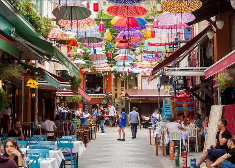 نمای زیبا از محلههای توریستی استانبول