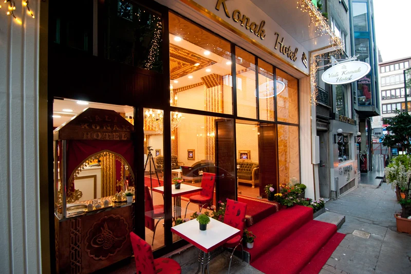 معماری کلاسیک خیابان والی کوناگی