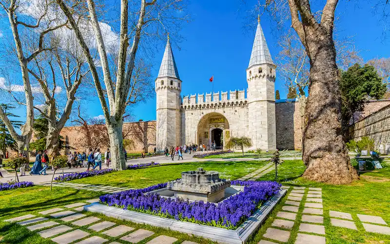 ورودی کاخ توپکاپی استانبول