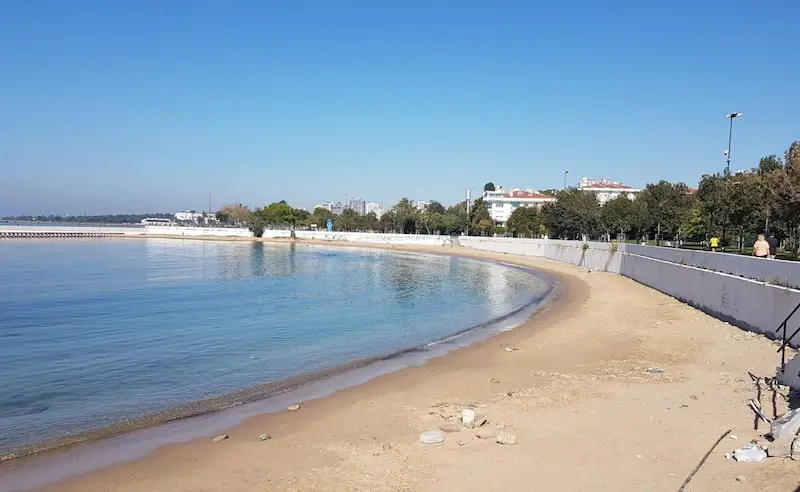 ساحل کادبوستان از سواحل رایگان استانبول