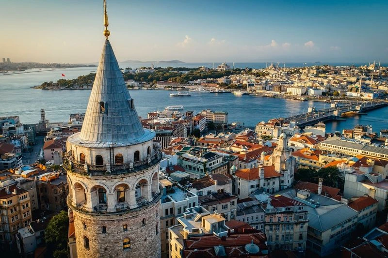 بهترین زمان رزرو و خرید تور استانبول برای سفر در مرداد